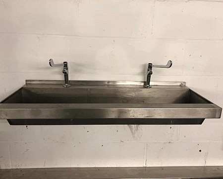 wall mounted sluice sink small 